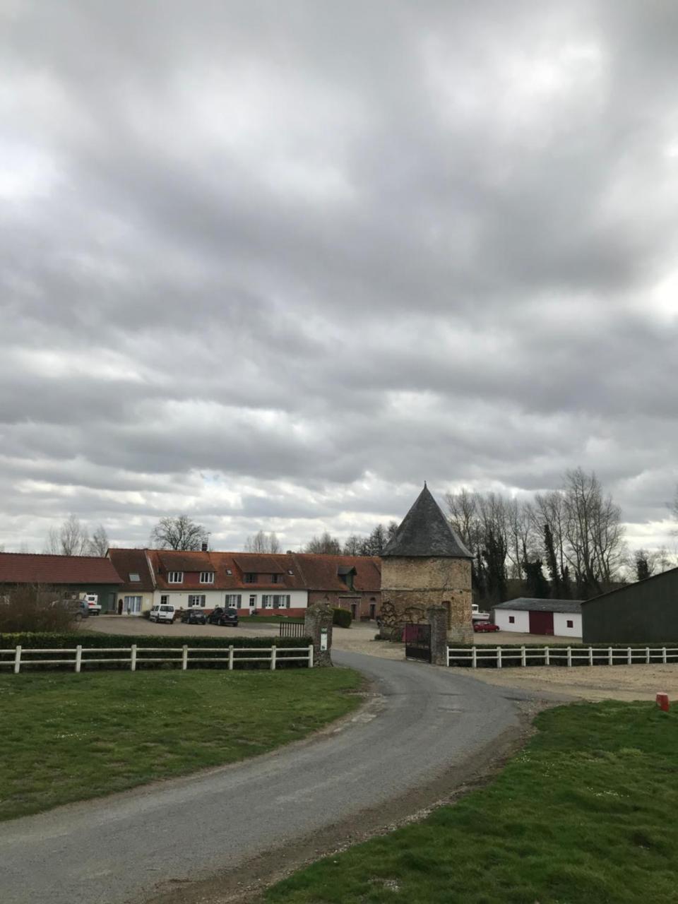 Chambres dhotes a la ferme Forest-Montiers Exterior foto